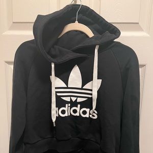 Black crop top Adidas hoodie size Medium